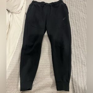 Nike Tech Fleece Sweats Joggers Size L Mens Black